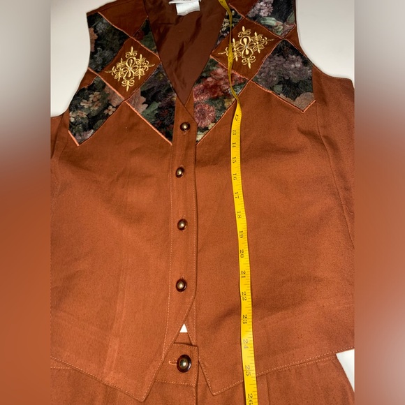 Vintage Ginger Brown Western Embroidered Vest and Skirt Two Piece - Picture 12 of 15